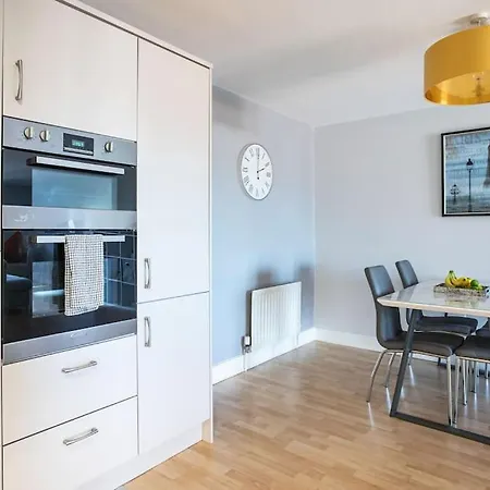 5* Ultra Luxury, Great Views, Underground Parking Apartment Belfast Exterior photo