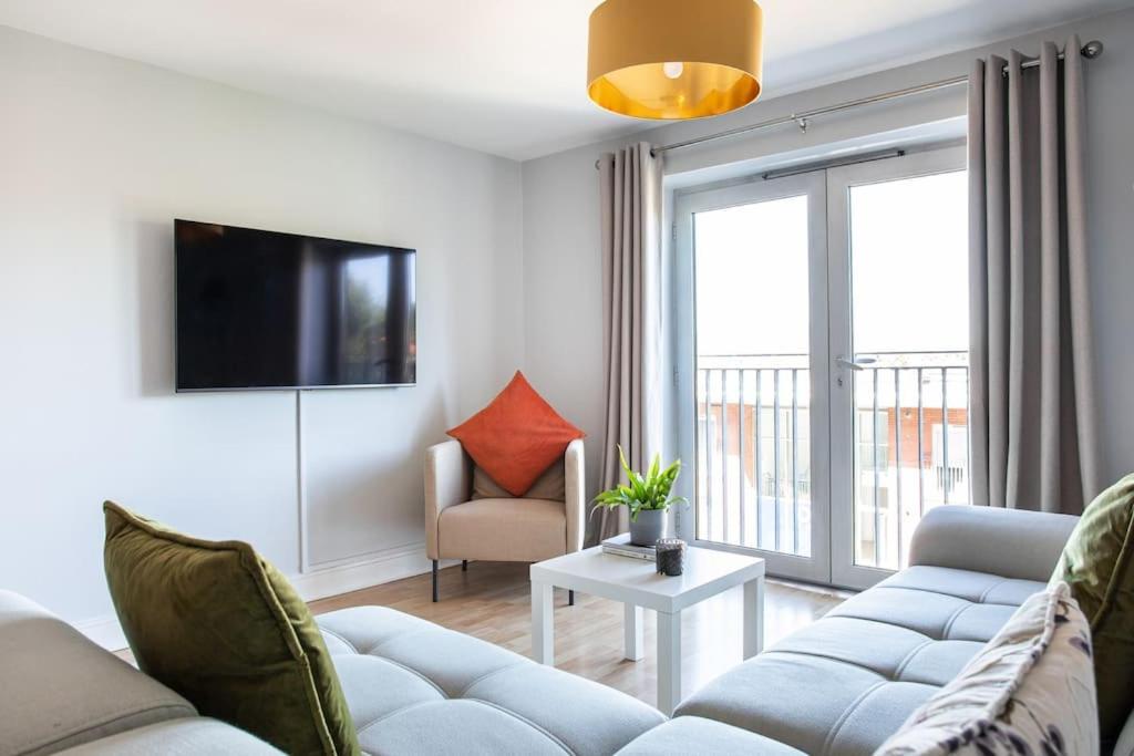 Apartment 5* Ultra Luxury, Great Views, Underground Parking *